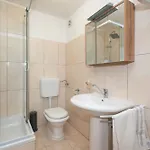 Apartment Apartments Jak Vodice