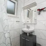 Apartments Jak *