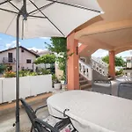 Apartment Apartments Jak Vodice