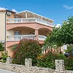 Apartment Apartments Jak Vodice