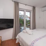 Apartments Jak * Vodice