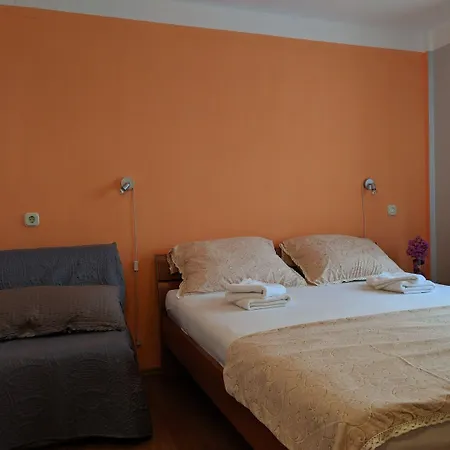 - Parking And Bbq Vodice