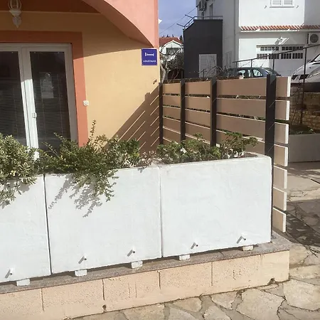 - Parking And Bbq *
