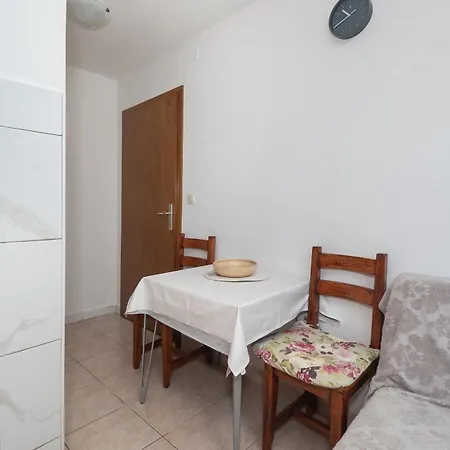 Apartments Jak Vodice