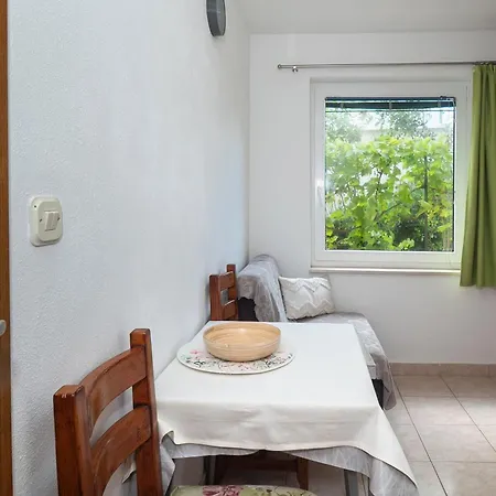 Daire Apartments Jak *