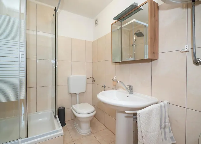 Апартаменты Apartments Jak Водице