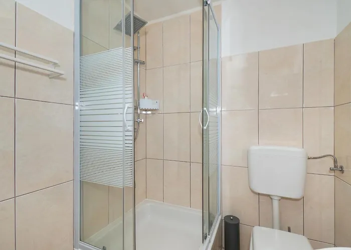 Apartments Jak Апартаменты *