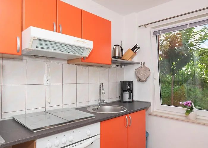 Apartments Jak Апартаменты *