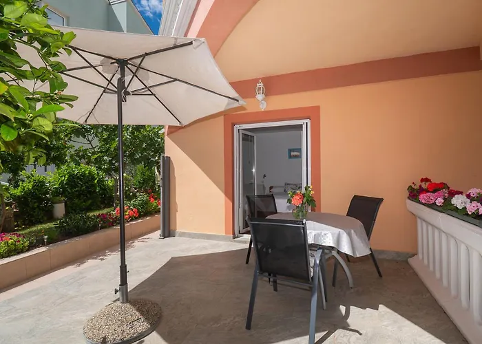 Апартаменты Apartments Jak