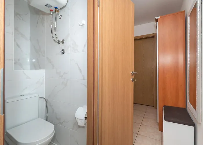 Apartments Jak Vodice