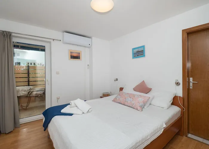 Apartments Jak Апартаменты *